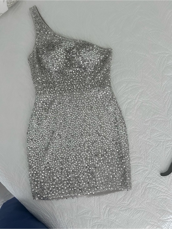 Gianni Bini Dresses & Skirts - Gianni Bini Silver One-Shoulder Sequin Mini Dress